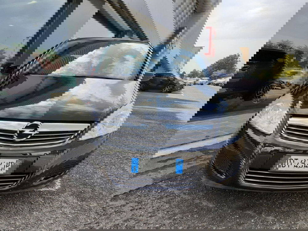 Opel Zafira usata a Modena (2)