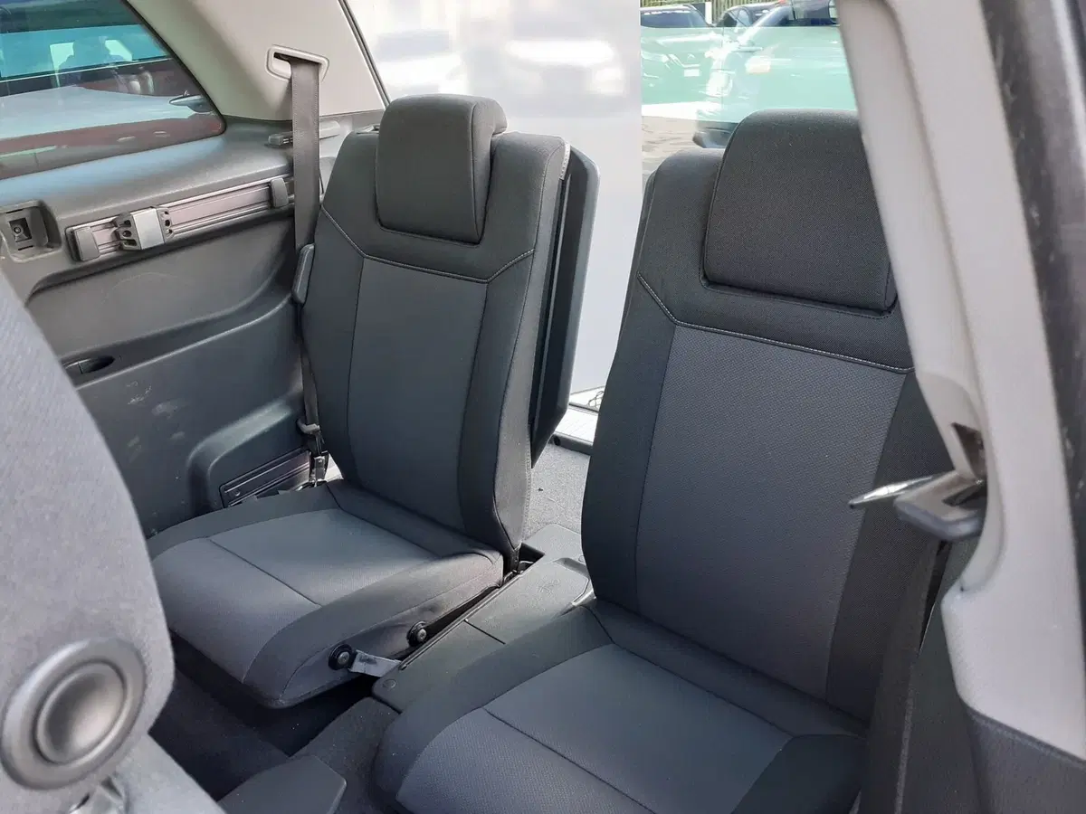 Opel Zafira usata a Modena (4)