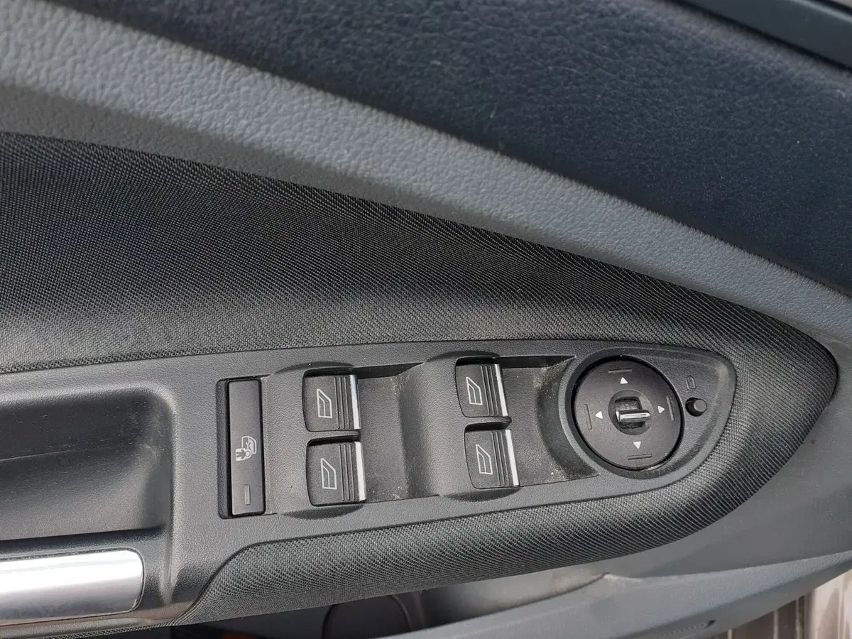 Ford C-Max usata a Modena (10)
