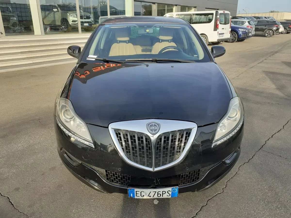 Lancia Delta usata a Modena (3)
