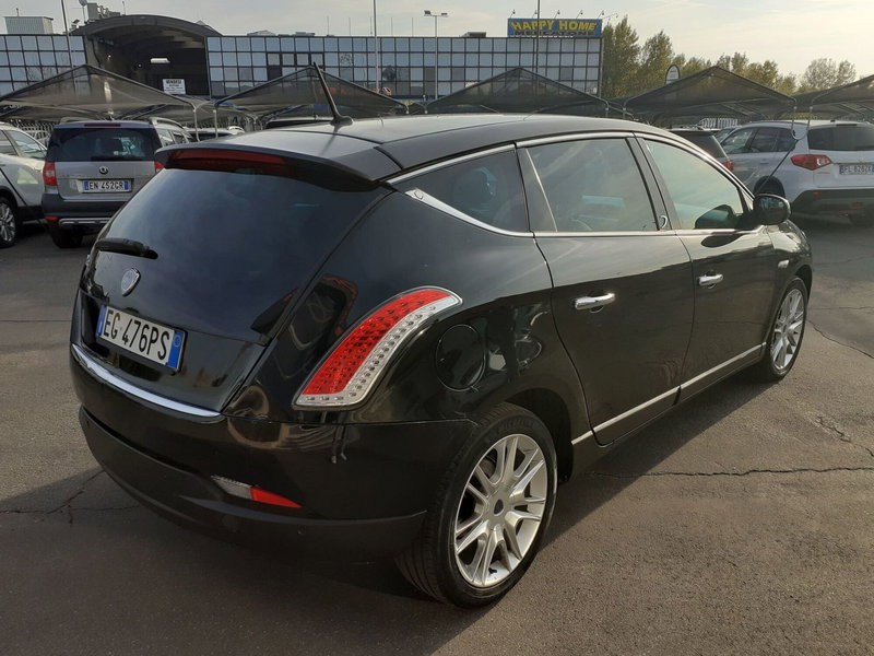 Lancia Delta usata a Modena (5)