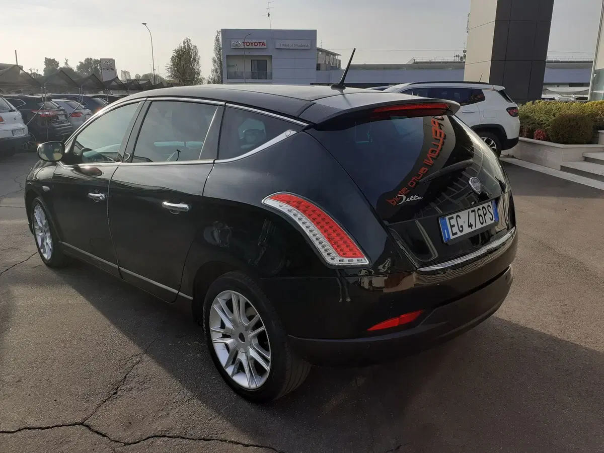 Lancia Delta usata a Modena (6)