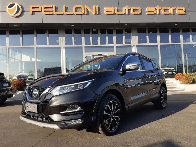 Nissan Qashqai usata a Modena (2)