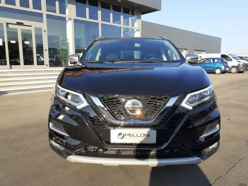 Nissan Qashqai usata a Modena (5)