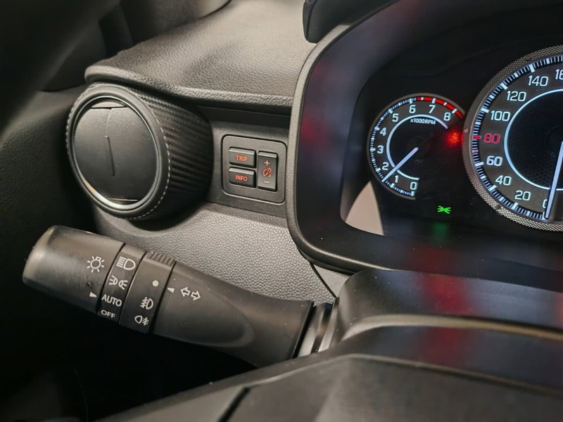 Suzuki Ignis usata a Novara (19)