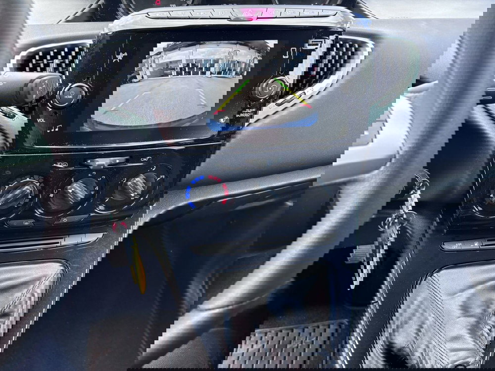 Lancia Ypsilon usata a Ancona (17)