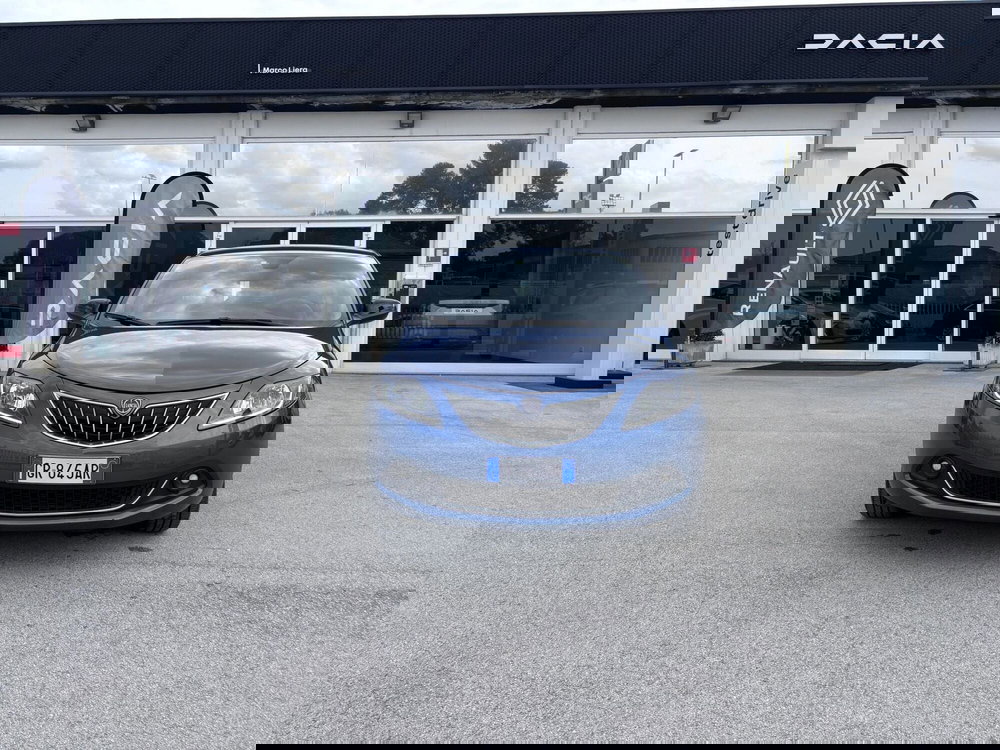 Lancia Ypsilon usata a Ancona (2)