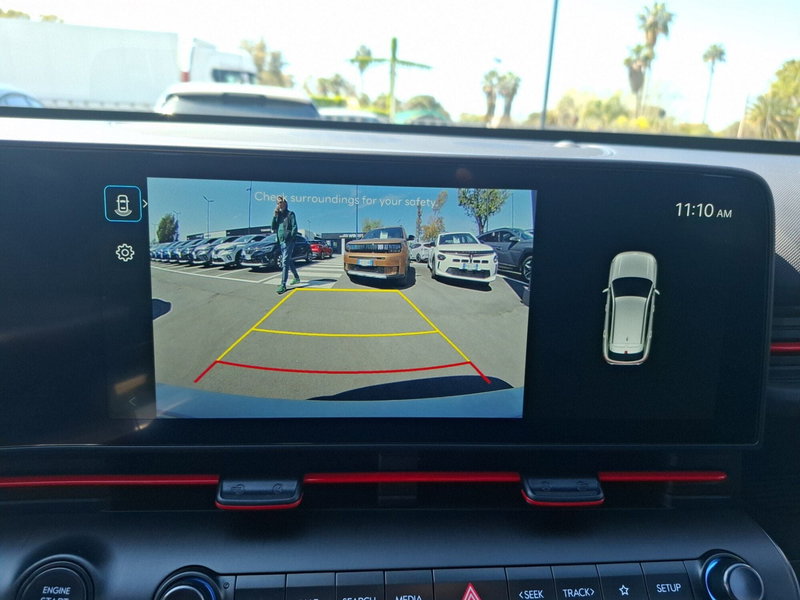 Hyundai Kona nuova a Latina (15)