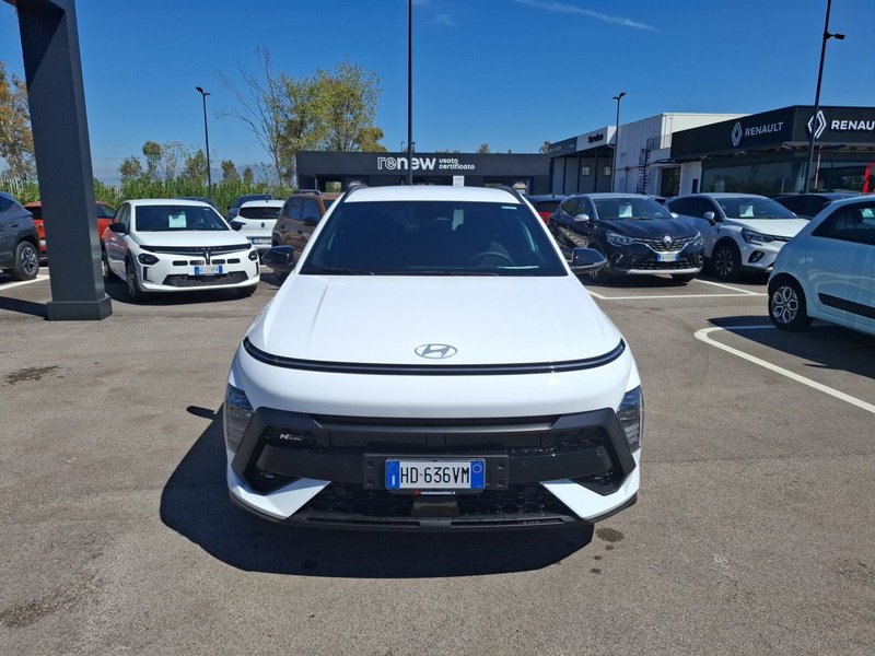 Hyundai Kona nuova a Latina (6)