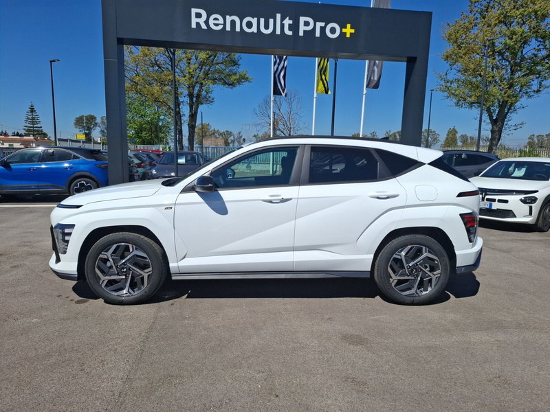 Hyundai Kona nuova a Latina (7)