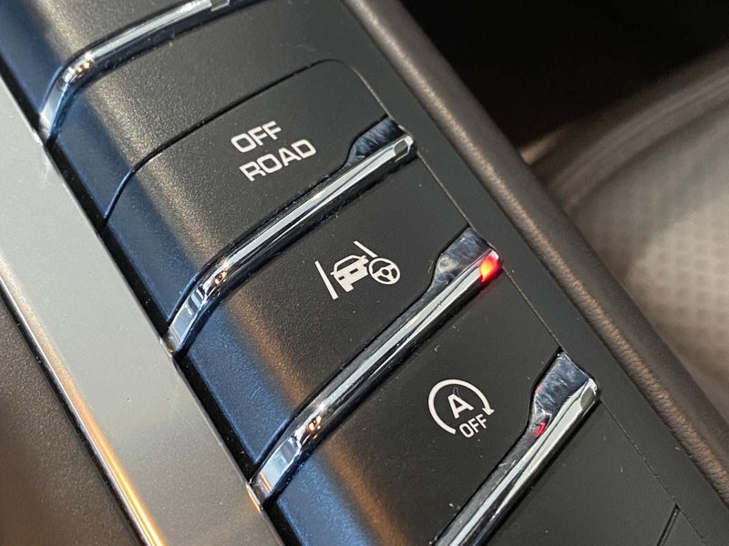 Porsche Macan usata a Firenze (20)