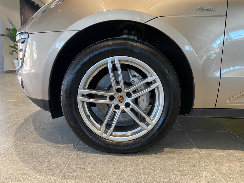 Porsche Macan usata a Firenze (8)