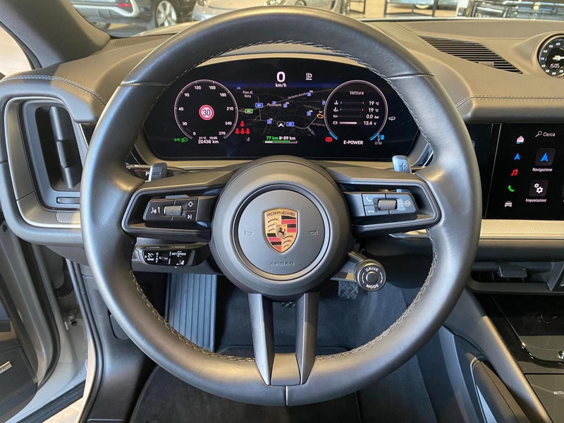 Porsche Cayenne usata a Firenze (15)