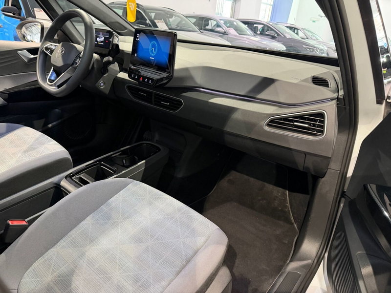 Volkswagen ID.3 usata a Genova (11)