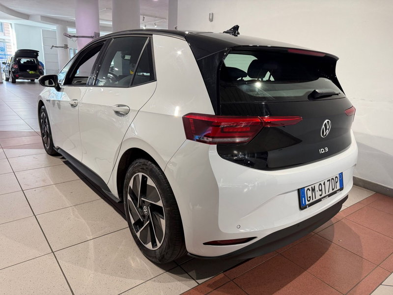 Volkswagen ID.3 usata a Genova (4)