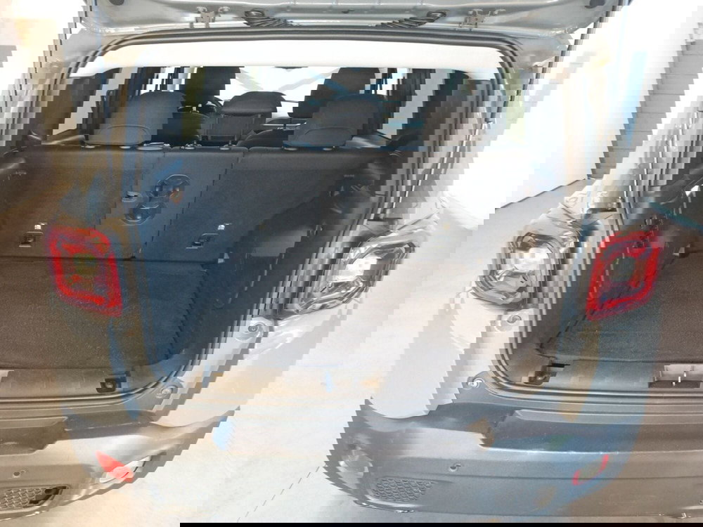 Jeep Renegade usata a Varese (10)