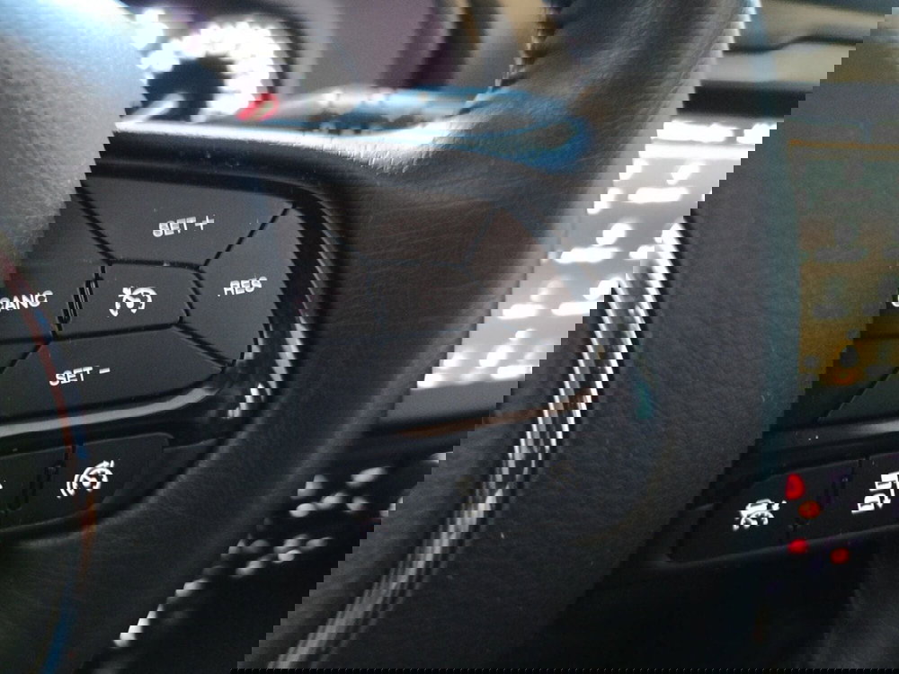 Jeep Renegade usata a Varese (18)