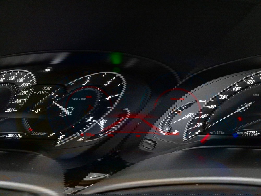 BMW Serie 5 Touring usata a Varese (12)