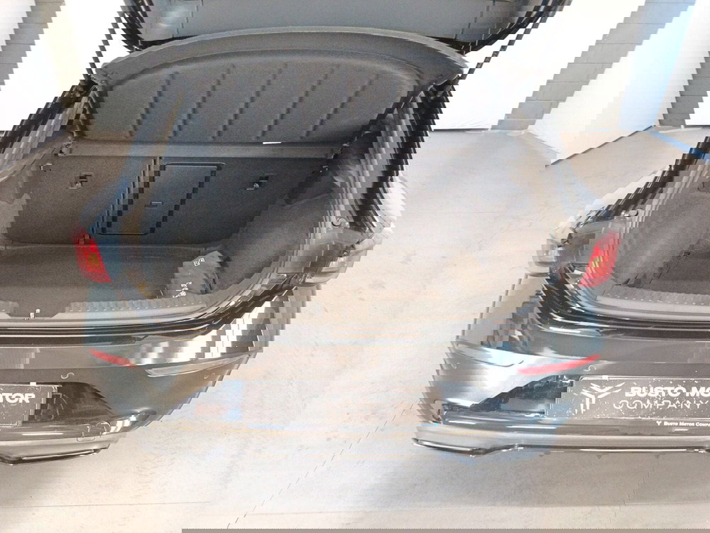 Cupra Leon usata a Varese (10)