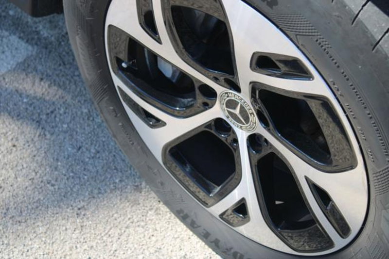 Mercedes-Benz GLC usata a Lecce (4)