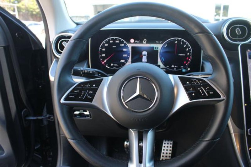 Mercedes-Benz GLC usata a Lecce (8)