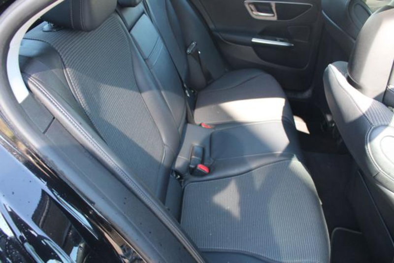 Mercedes-Benz Classe C usata a Lecce (11)