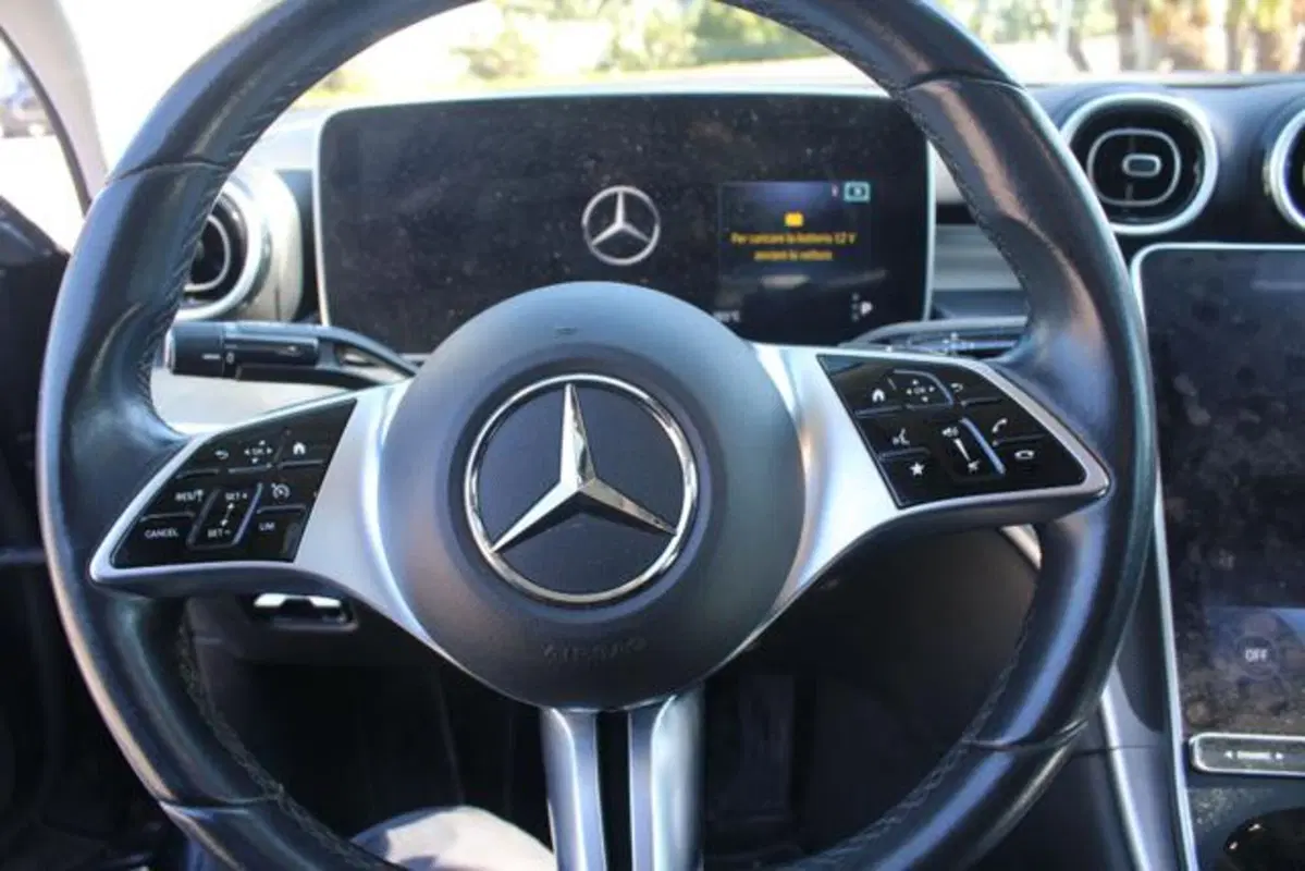 Mercedes-Benz Classe C usata a Lecce (12)