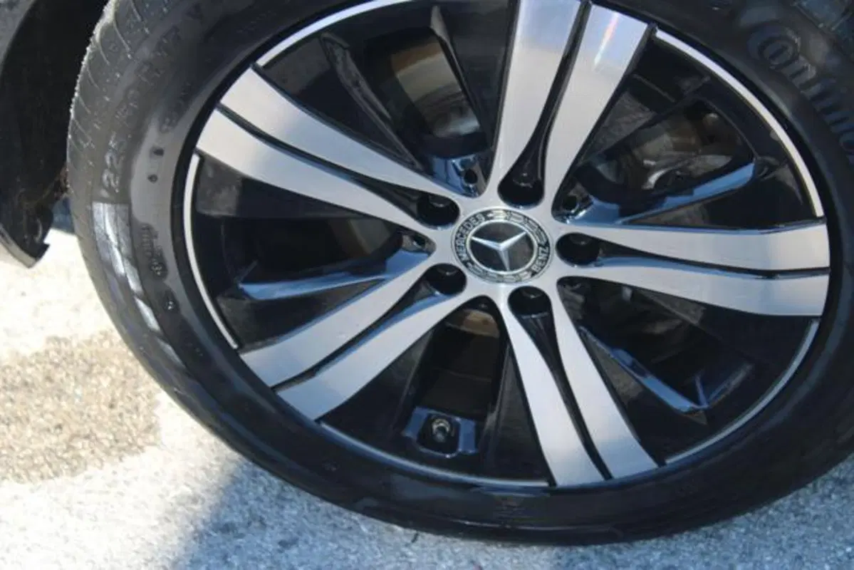 Mercedes-Benz Classe C usata a Lecce (7)