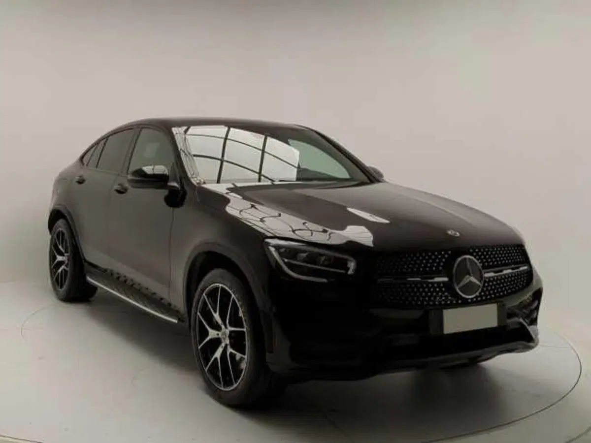 Mercedes-Benz GLC SUV usata a Avellino