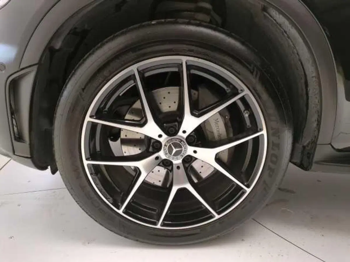 Mercedes-Benz GLC SUV usata a Avellino (11)