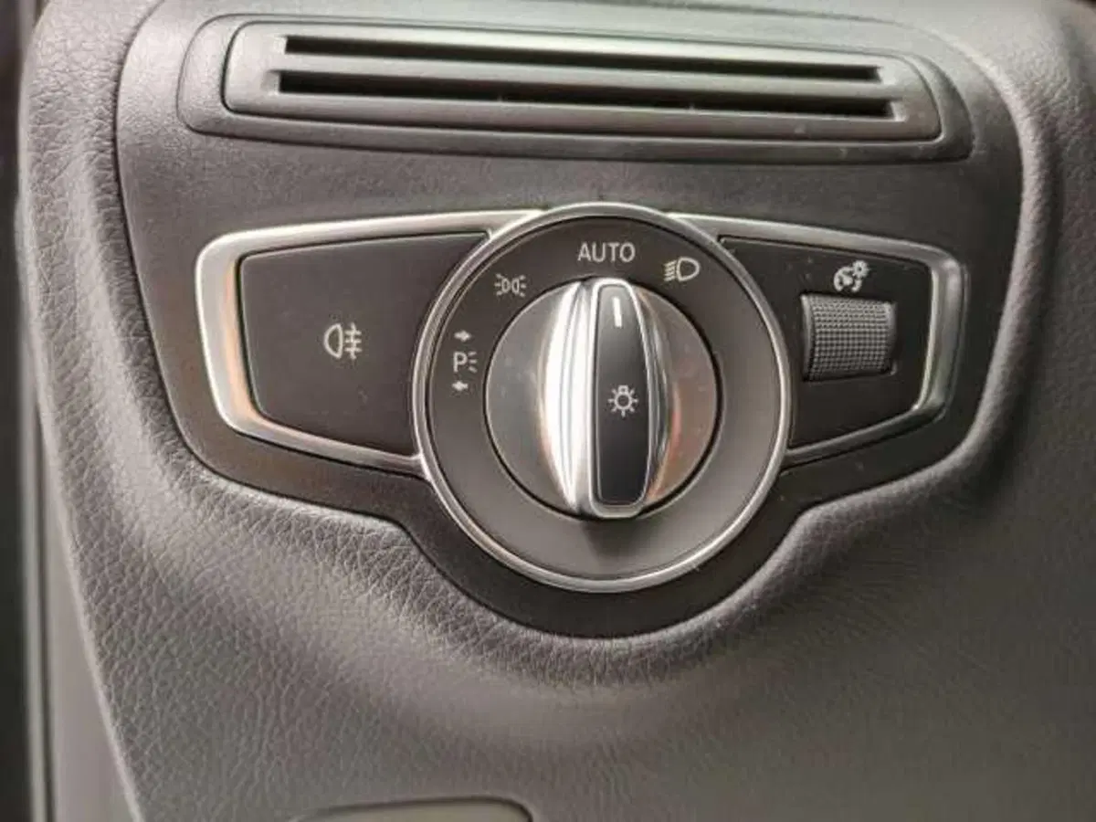 Mercedes-Benz GLC SUV usata a Avellino (18)