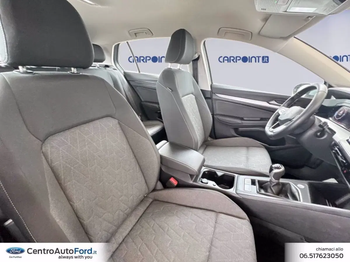 Volkswagen Golf usata a Roma (7)