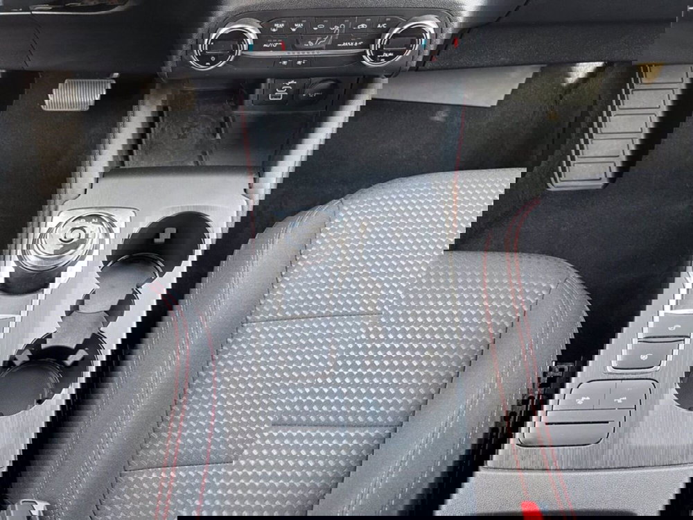 Ford Kuga usata a Milano (15)