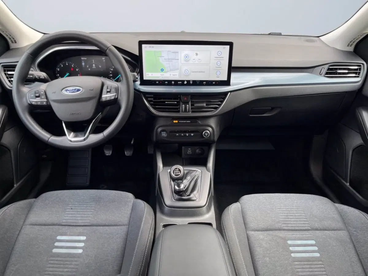 Ford Focus Station Wagon usata a Milano (11)