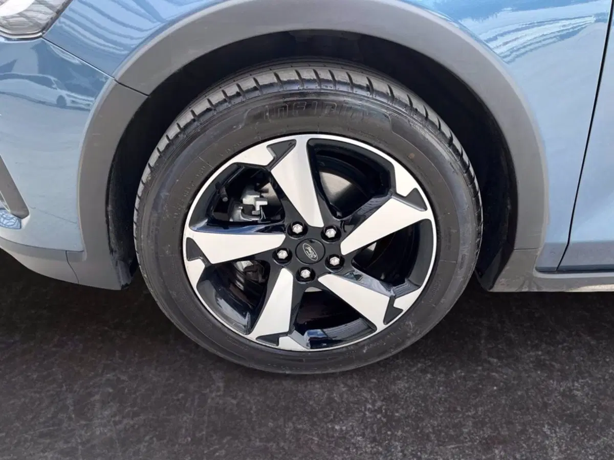 Ford Focus Station Wagon usata a Milano (9)
