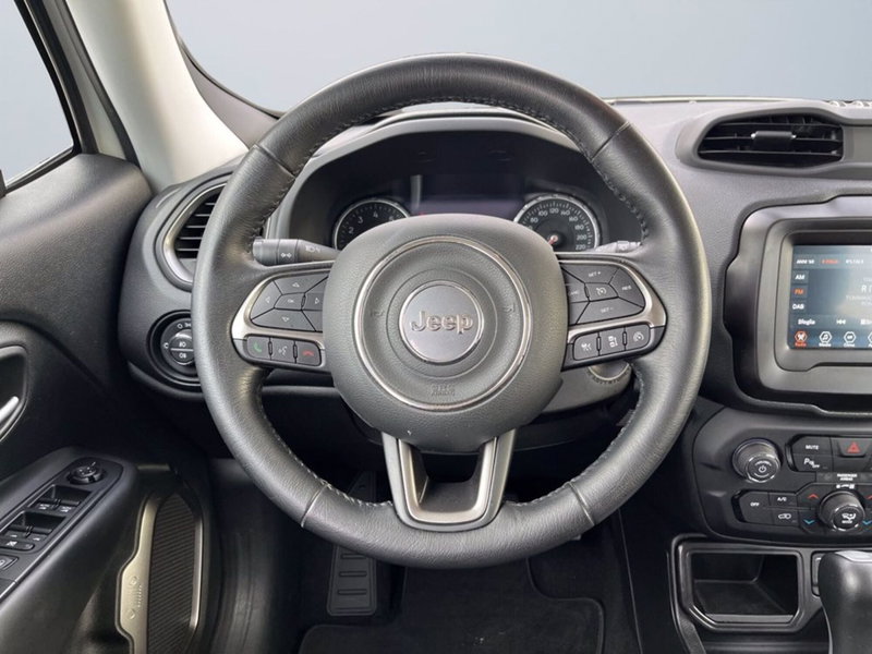 Jeep Renegade usata a Milano (13)