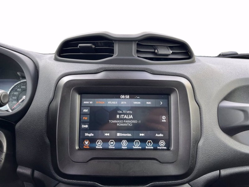 Jeep Renegade usata a Milano (14)