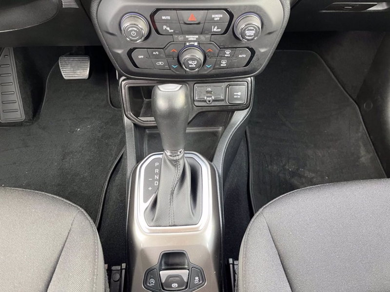 Jeep Renegade usata a Milano (16)