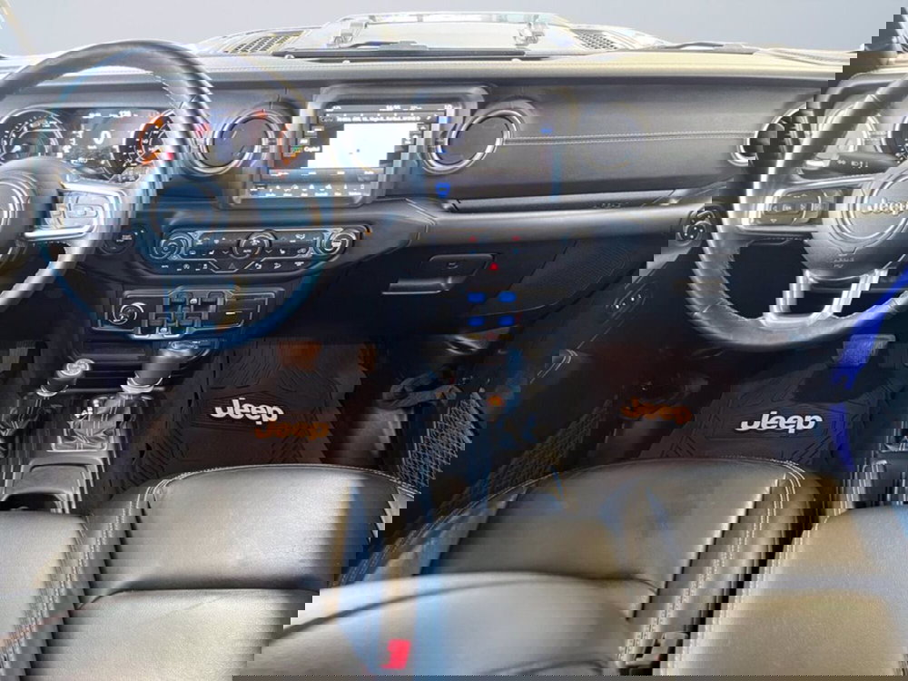 Jeep Wrangler Unlimited usata a Milano (11)