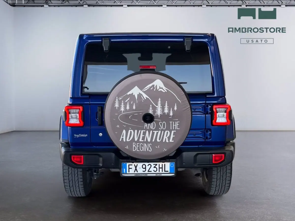 Jeep Wrangler Unlimited usata a Milano (4)