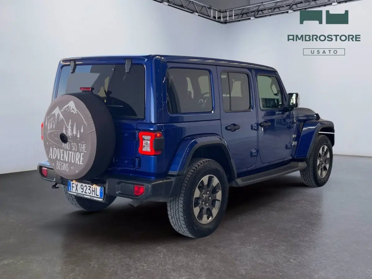 Jeep Wrangler Unlimited usata a Milano (5)