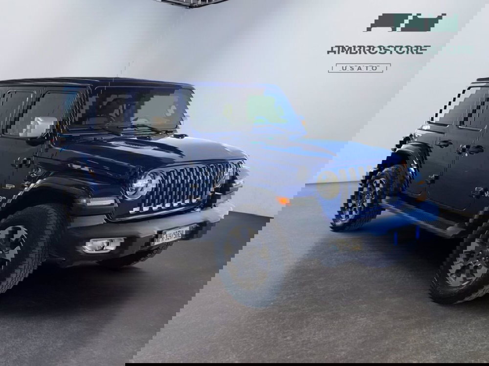 Jeep Wrangler Unlimited usata a Milano (7)