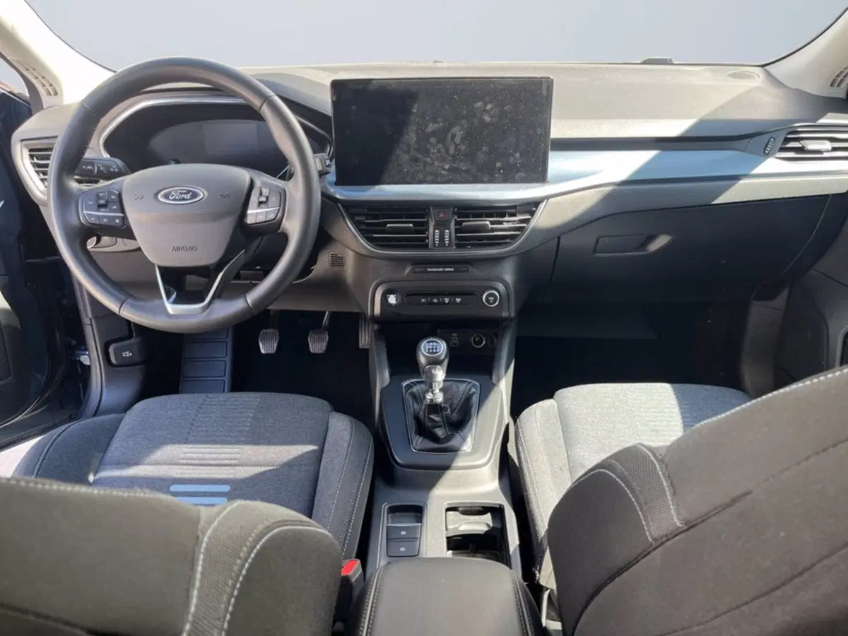 Ford Focus Station Wagon usata a Milano (11)