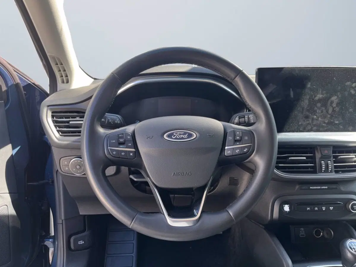 Ford Focus Station Wagon usata a Milano (13)