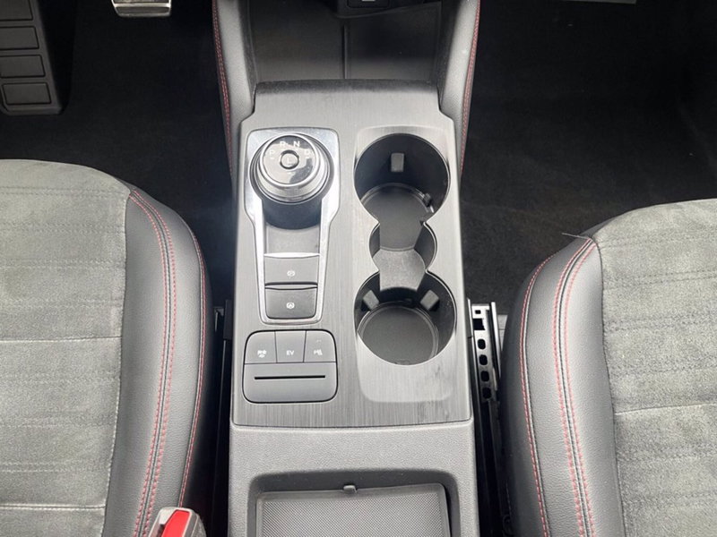 Ford Kuga usata a Milano (16)