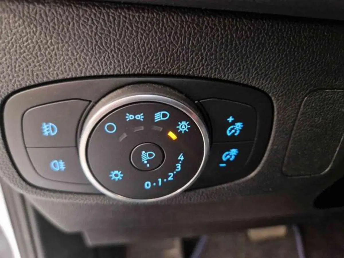 Ford Focus usata a Bologna (18)