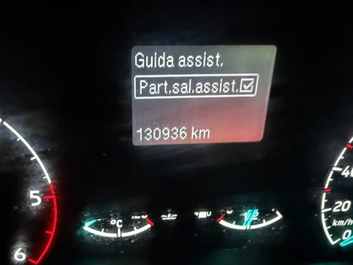 Ford Transit Custom Furgone usata a Cuneo (13)