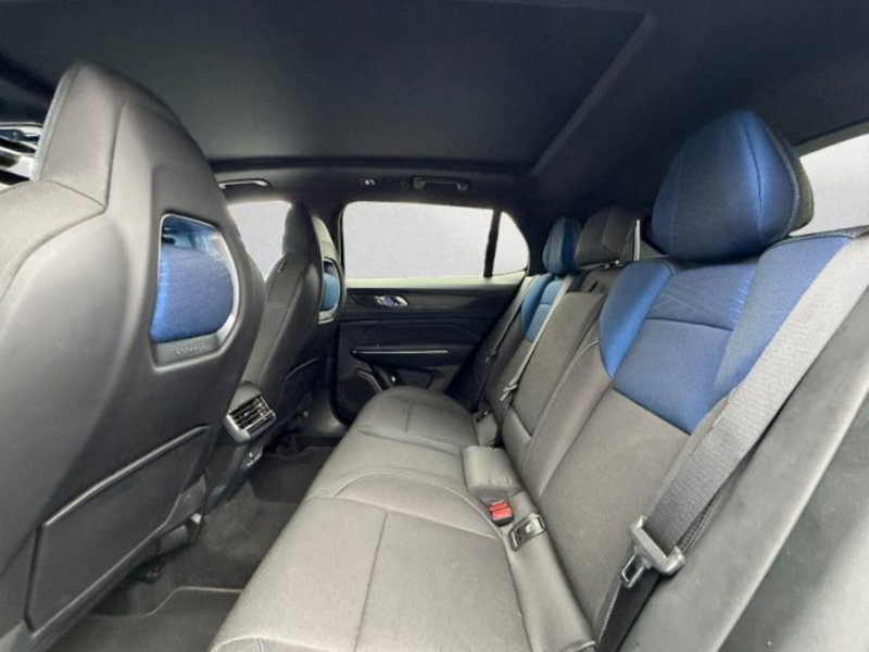 Lynk & Co 01 usata a Treviso (8)