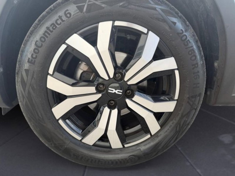 Dacia Sandero usata a Treviso (15)