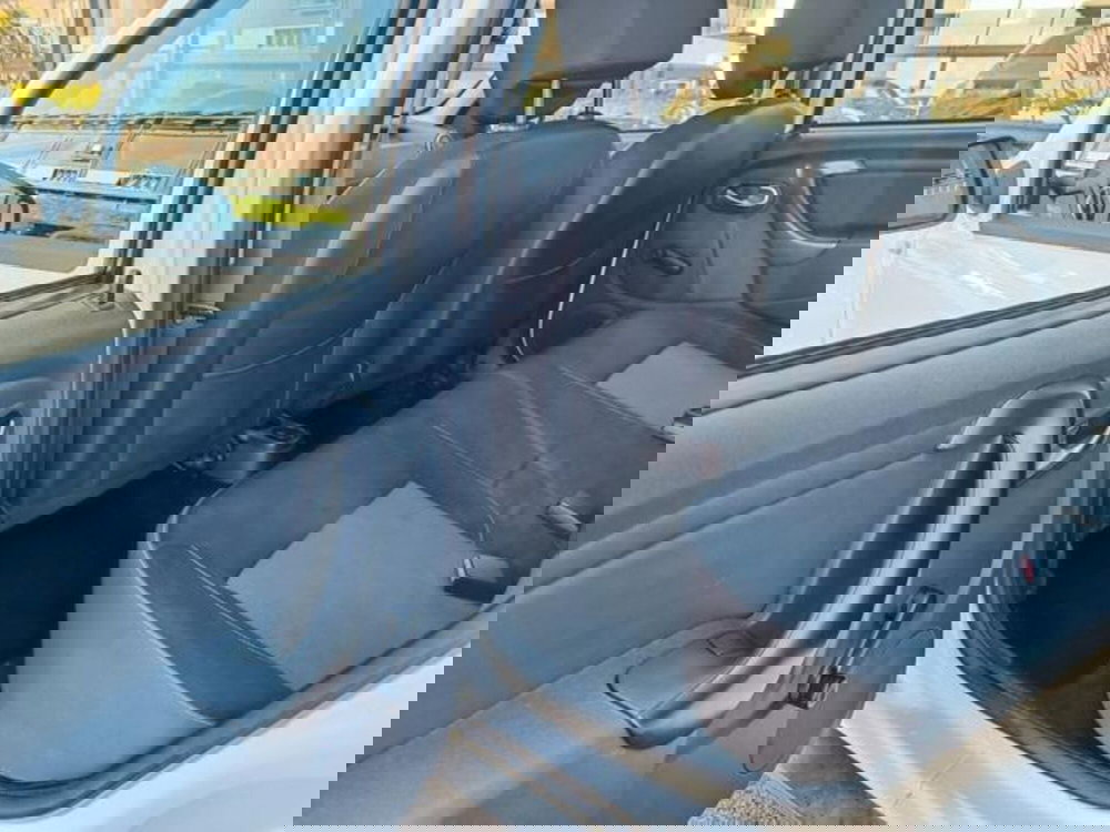 Dacia Duster usata a Pisa (8)